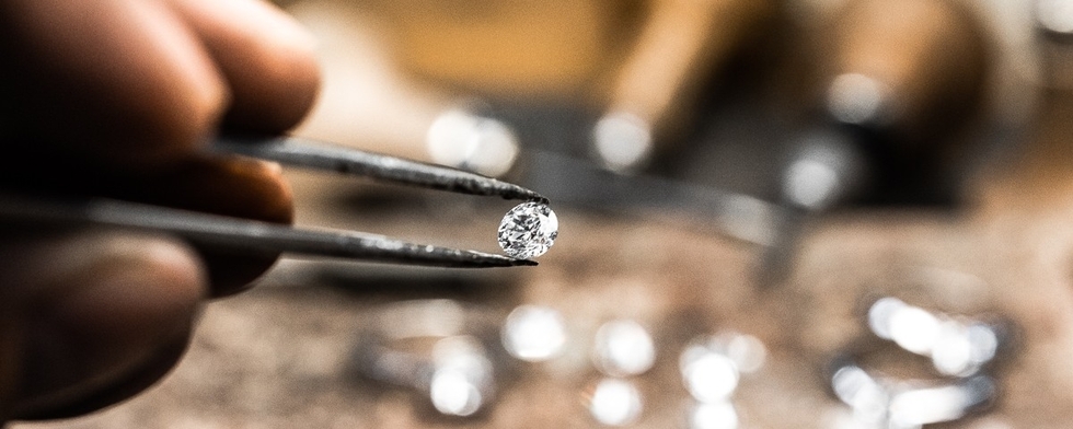 Laboratórne diamanty v šperkárstve ako alternatíva pravých diamantov